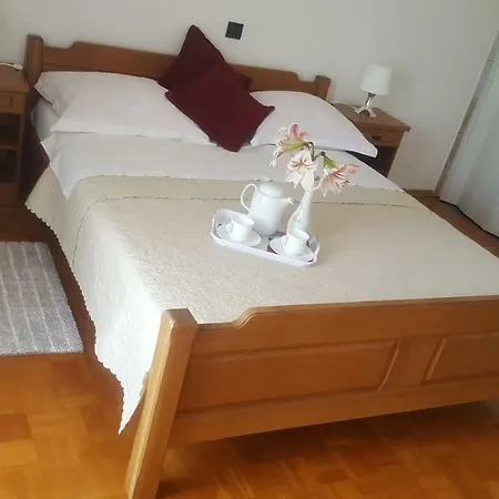 Neda Apartament Galovac (Zadar)