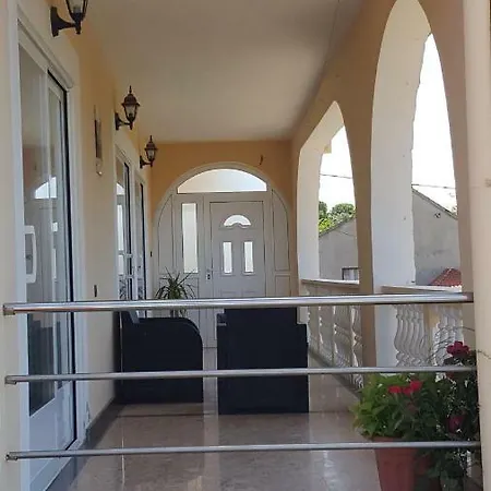 Apartament Neda *