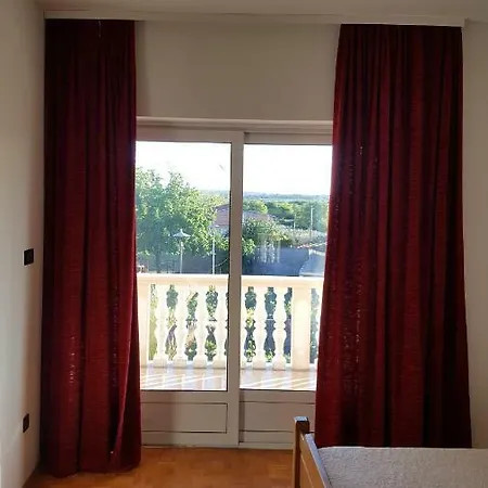 Apartment Neda *