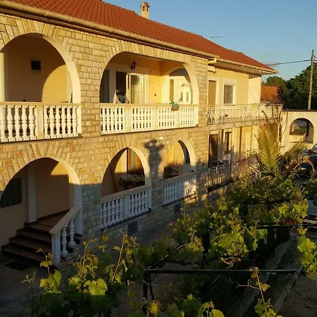 Neda Galovac (Zadar)